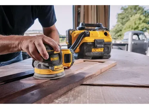 LIJADORA ORBITAL DE 5 SIN ESCOBILLAS DEWALT DCW210B - FOTO 3